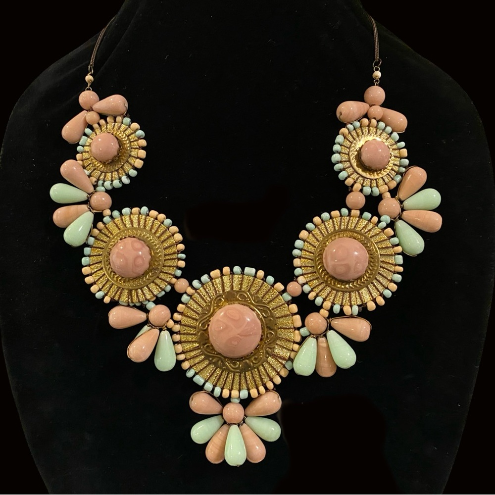 Statement Bib Necklace - Picture 5 of 8